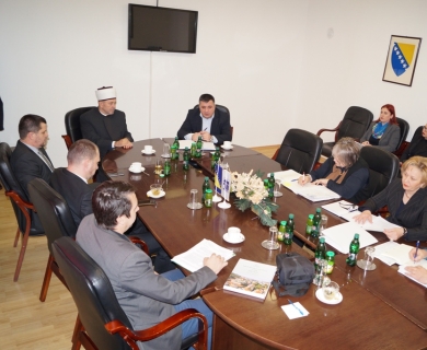 Muftija zenički i direktor Vakufske direkcije posjetili Općinu Maglaj