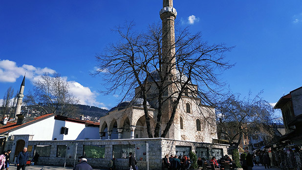 Baščaršijska džamija otvorena za obavljanje namaza
