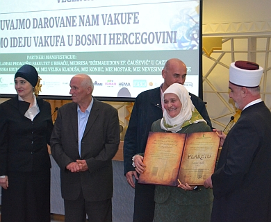 Hadži Fatima Dedić proglašena za najistaknutijeg vakifa za 2015. godinu