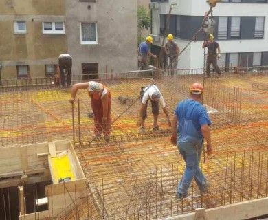 Radovi na izgradnji vakufskog stambeno-poslovnog objekta u Odobašini