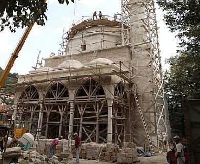 Završni građevinski radovi na Aladža džamiji