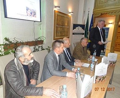 Promovisana knjiga Upravljanje vakufima 1847-2017  Ahmeda Mehmedovića