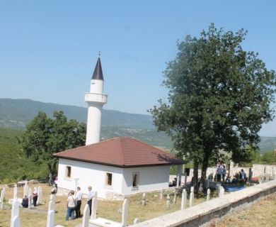 Bileća: Svečano otvorena Bajramovića džamija u Orahovici