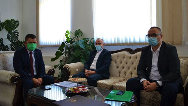 Muftija Kudić posjetio Vakufsku direkciju