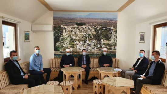 Radna posjeta Muftije mostarskog i direktora Vakufske direkcije našem Medžlisu