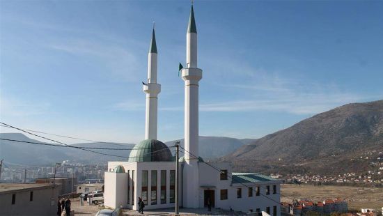 Radno otvorena džamija u Gornjem Zaliku, MIZ Mostar