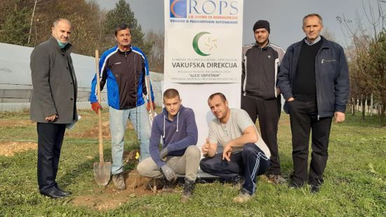 "Aleja uspješnih" - Aleja nade Realizacija projekta 500 sadnica voćki " Aleje uspješnih" korisnika u