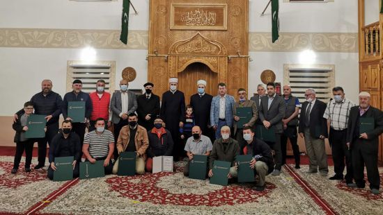 Džemat Sedrenik: Organizirana svečana dodjela vakufnama