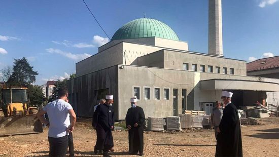Muftijstvo tuzlansko: Raduje skori završetak izgradnje Islamskog centra i džamije u Lukavcu