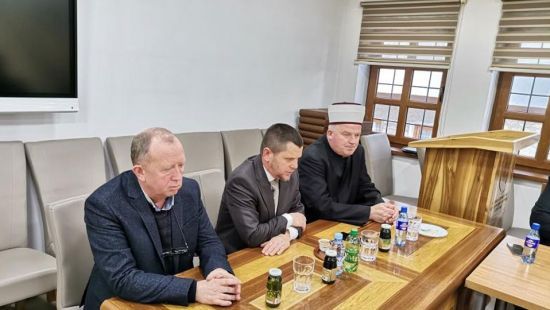 Direktor Vakufske direkcije hafiz dr. Senaid Zaimović na prijemu za vakife u Tešnju