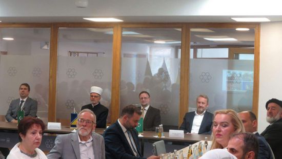 Obilježena 25. godišnjica Fonda "Bošnjaci" - Pretpostavka za izgradnju društva je ulaganje u obrazovanje (VIDEO)