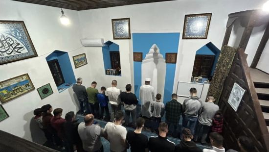 Jedina od nekadašnjih devet džamija u Nikšiću: Ramazanska oaza islama i muslimana