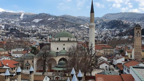 Na današnji dan prije 28 godina obnovljena Gazi Husrev-begova džamija u Sarajevu