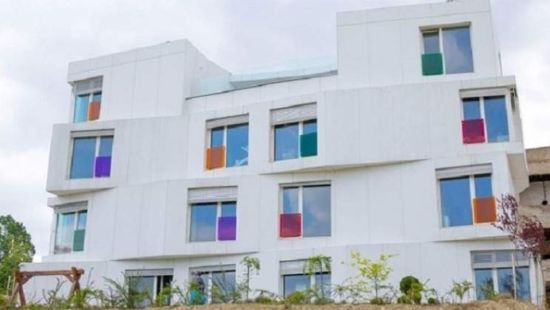 Stazama dobrotvora: Roditeljske kuće kao lanac podrške