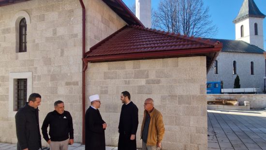 Muftija Dedović obišao džamije u Nevesinju i istakao važnost očuvanja islamske baštine