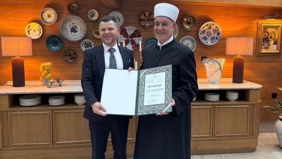 Zahvalnost za godine službe: Svečani ručak u čast dr. Senaida Zajimovića