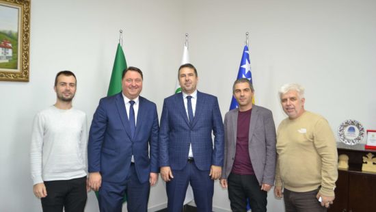 Delegacija Media centra posjetila Vakufsku direkciju: Čestitke novom direktoru Husi Salihoviću