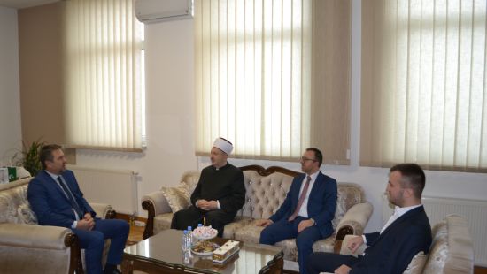 Muftija Grabus u posjeti Vakufskoj direkciji: Vakuf ostaje u fokusu našeg djelovanja