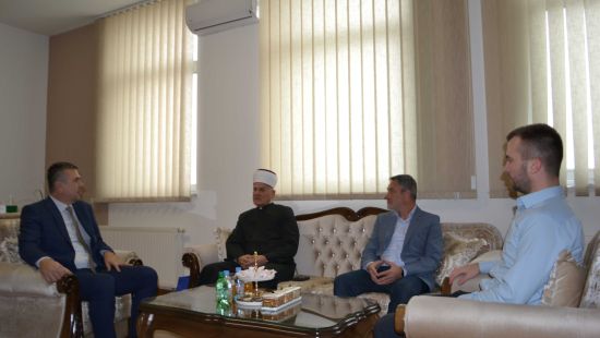 Muftija Smajlović u posjeti Vakufskoj direkciji: Posvećenost misiji i razvoju vakufa