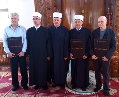 Uručene vakufname najistaknutijim vakifima u džematu Slavinovići