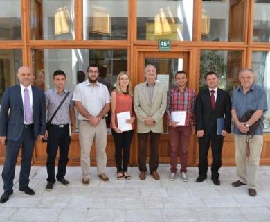 Ćurčića Vakuf dodijelio stipendije za školsku 2014/15 godinu