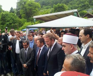 Sa zvaničnim početkom radova na Aladža džamiji u Foči nastavljena manifestacija „Dani vakufa“ 