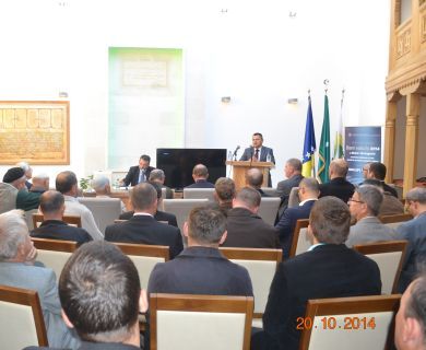 U okviru manifestacije  „Dani vakufa“  u Tešnju održan okrugli sto na temu „Vakufi Tešnja“