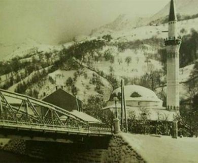 Drvenom ćuprijom je spojio obale Miljacke