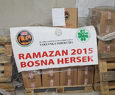 Mostar: Merhamet i Javna kuhinja izvršili podjelu humanitarnih paketa