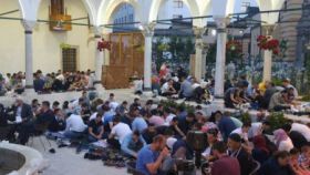 Iftar mreže mladih za 600 omladinaca u carevoj džamiji