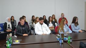 Učenici Srednje mješovite škole “Žepče” posjetili vakufski kompleks "Gazaz" u Sarajevu