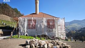 Stara džamija kod Zenice dobila novo ruho: Porodica Isaković finansira restauraciju
