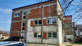 Izgradnja Rekonstrukcija zgrade medžlisa islamskog centra u Bratuncu