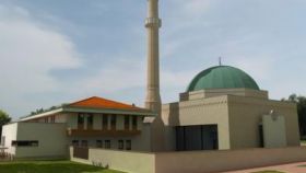  Islamski kulturni centar sa džamijom u Lukavcu